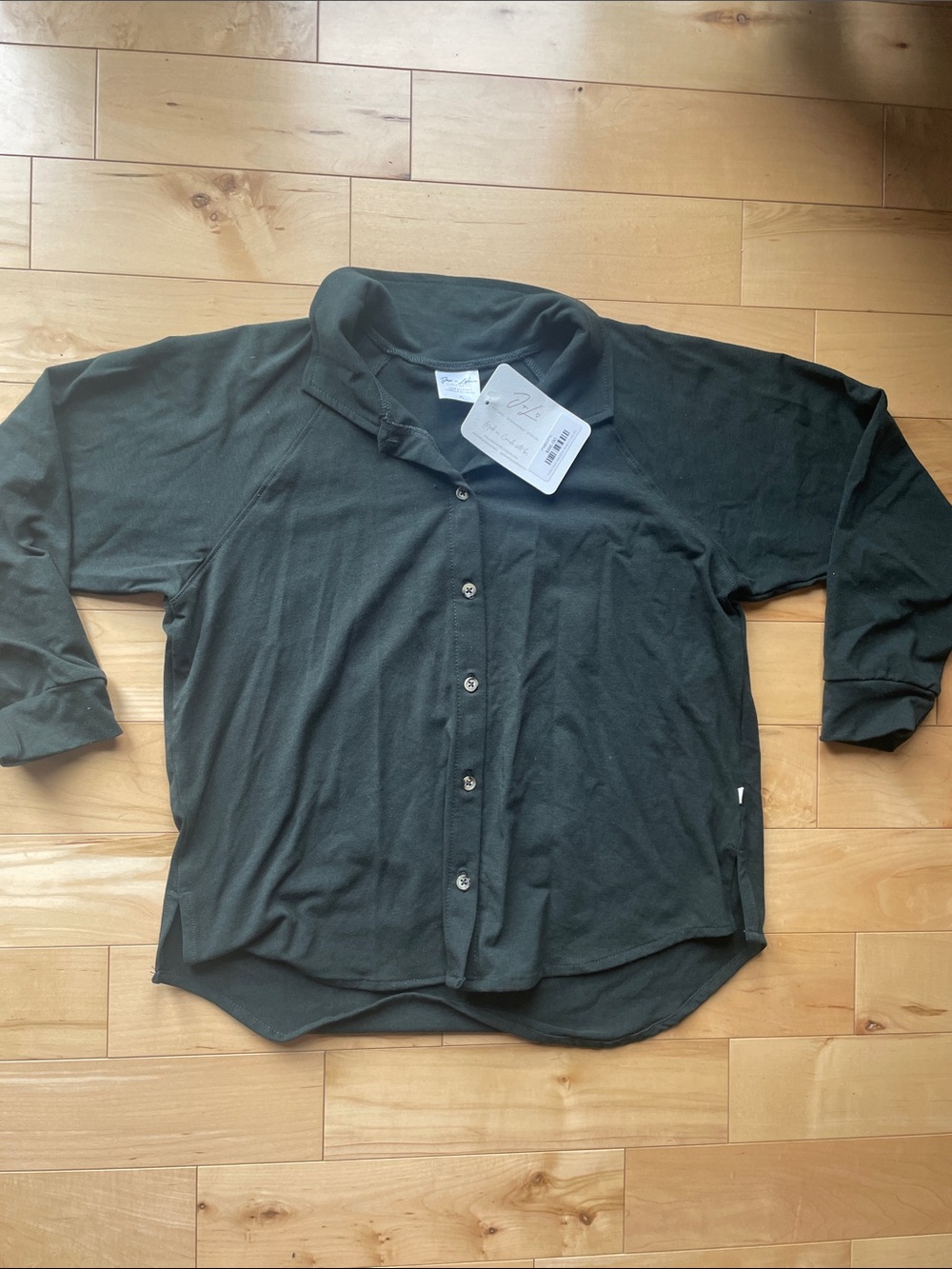⭐️Sale 4/$40 NWT Made in 🇨🇦 Jax & Lennon button up top, sz Youth L, forest green
